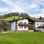 Binderhaeusel Am Berglift Hopfgarten im Brixental
