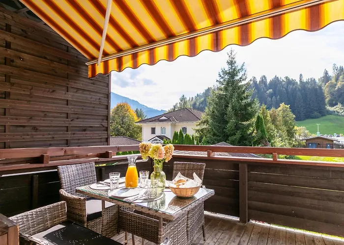 Binderhaeusel Am Berglift * Hopfgarten im Brixental