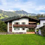Binderhaeusel Am Berglift