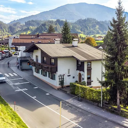 Binderhaeusel Am Berglift